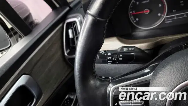 Kia Sorento 2020 — ფოტო 8/20