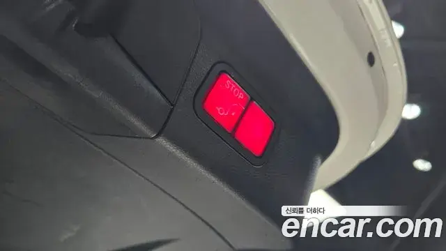 Mercedes-Benz GLC-Class 2019 — Şəkil 13/20