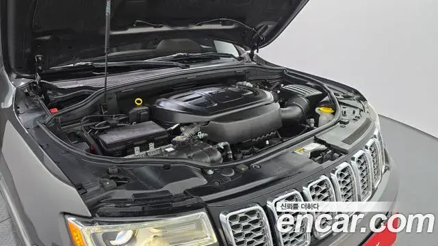 Jeep Grand Cherokee 2021 — Şəkil 4/20