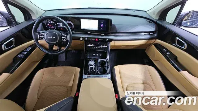 Kia Carnival 2022 — Фото 7/20