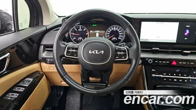 Kia Carnival 2022 — Фото 13/20