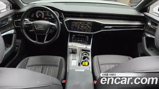 Audi A6 2021 — ფოტო 5/20