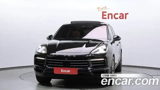 Porsche Cayenne 2023 — Şəkil 12/20