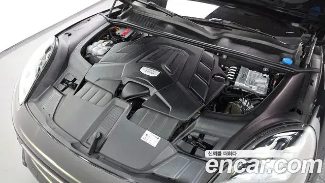 Porsche Cayenne 2023 — Şəkil 10/20