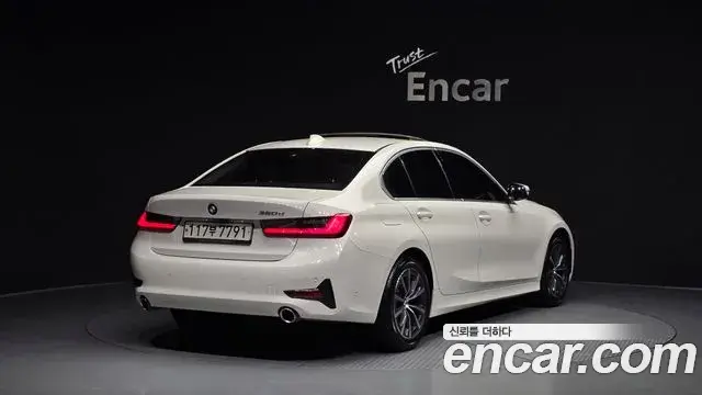 BMW 3 Series 2020 — Şəkil 19/20