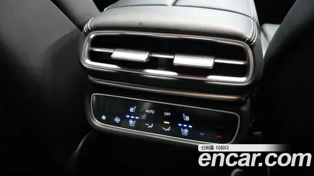 Genesis GV80 Coupe 2024 — Şəkil 13/20