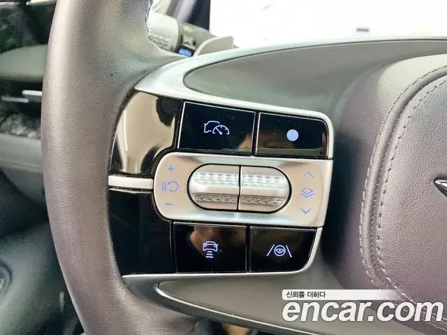 Genesis G90 2023 — ფოტო 13/20