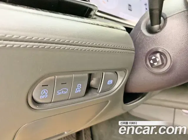 Genesis G90 2023 — ფოტო 14/20