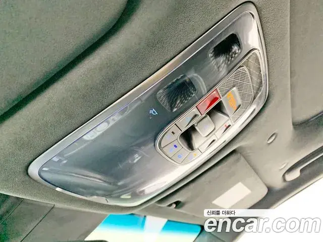 Genesis G90 2023 — ფოტო 17/20