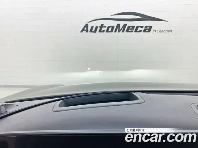 Genesis G90 2023 — ფოტო 18/20