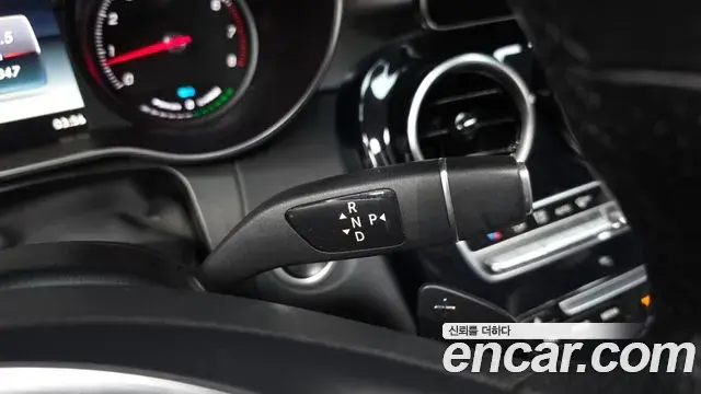 Mercedes-Benz GLC-Class 2018 — Фото 9/20