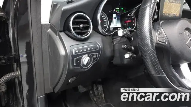 Mercedes-Benz GLC-Class 2018 — Фото 13/20