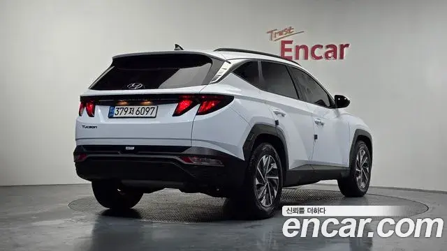 Hyundai The New Tucson 2022 — Фото 2/20