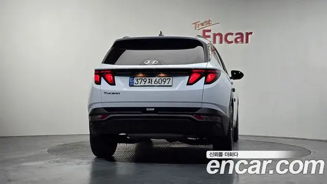 Hyundai The New Tucson 2022 — Фото 4/20