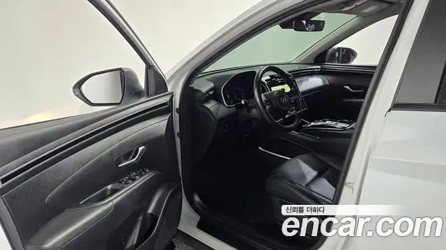 Hyundai The New Tucson 2022 — Фото 9/20