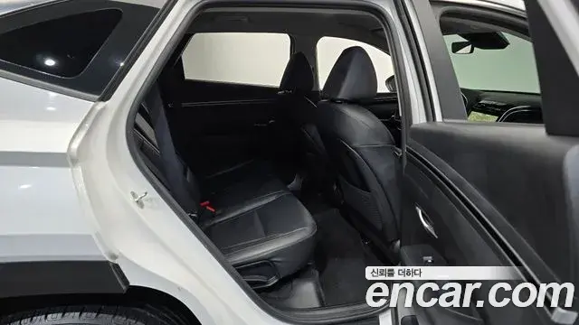 Hyundai The New Tucson 2022 — Фото 13/20