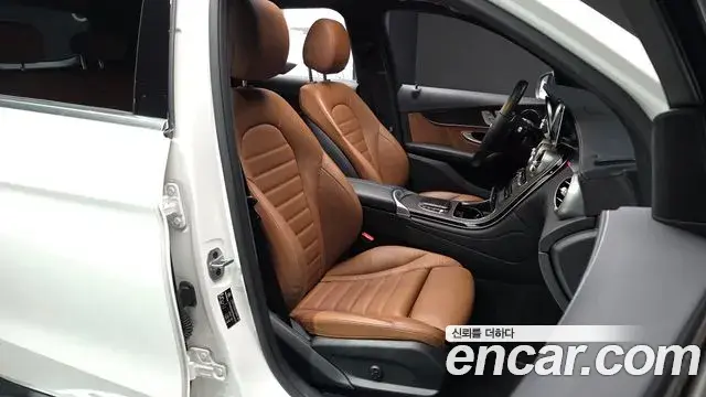 Mercedes-Benz GLC-Class 2022 — ფოტო 1/20