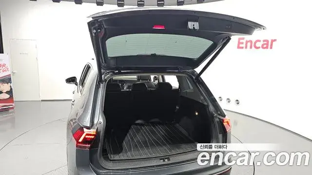 Volkswagen Tiguan Allspace 2018 — Photo 10/20