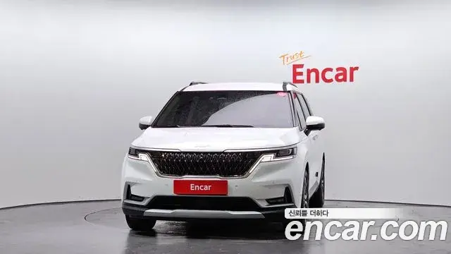 Kia Carnival 2021 — Фото 3/20
