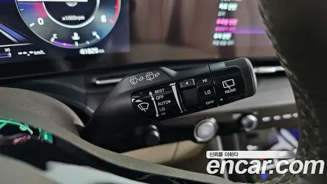 Kia Carnival 2021 — Фото 16/20