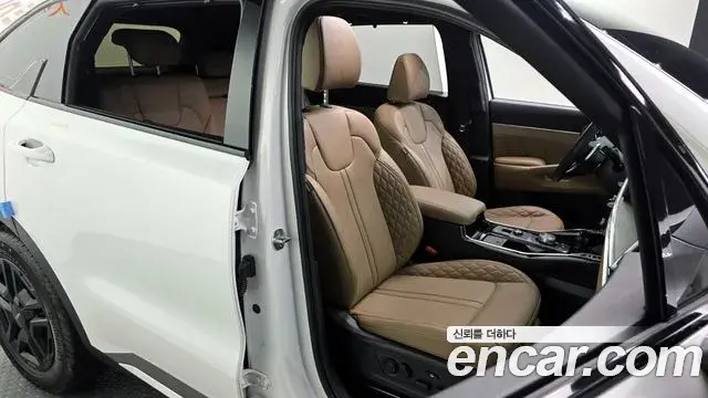 Kia Sorento 2024 — Фото 12/20