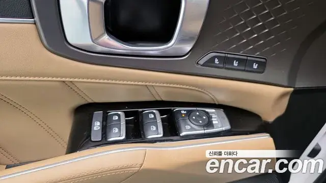 Kia Sorento 2024 — Фото 14/20