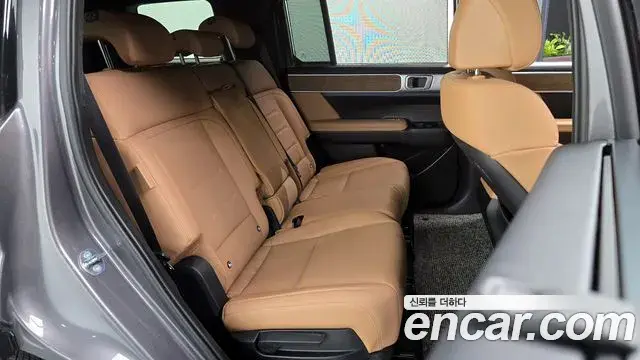 Hyundai Santa Fe 2025 — Photo 17/20