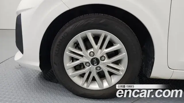 Kia Morning Urban 2020 — Şəkil 18/20