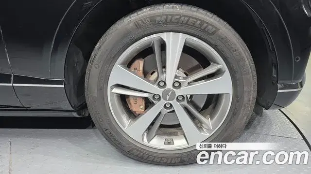 Genesis GV80 2023 — ფოტო 16/20