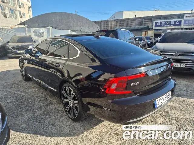Volvo S90 2023 — Şəkil 9/20