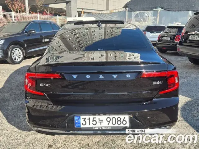 Volvo S90 2023 — Şəkil 18/20