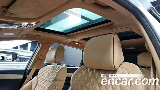 Genesis GV80 2022 — ფოტო 14/20