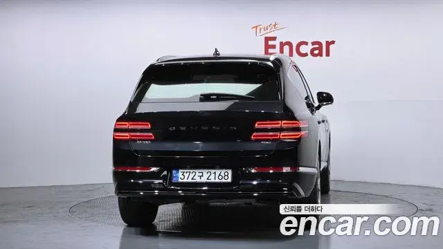 Genesis GV80 2022 — Şəkil 10/20