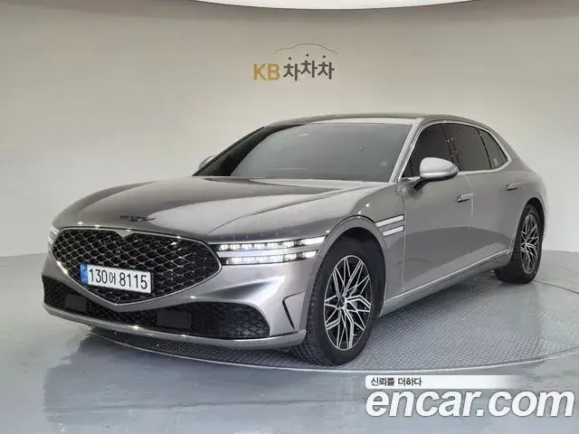 Genesis G90 2023 — Photo 18/20