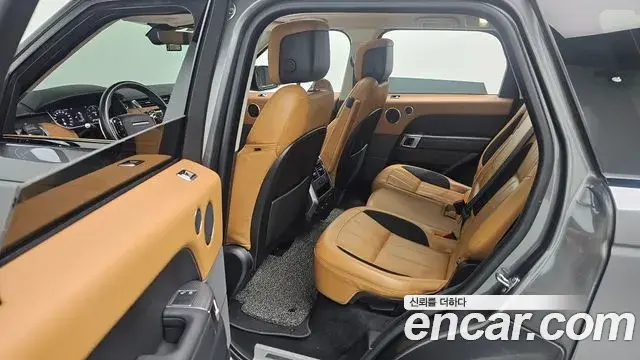 Land Rover Range Rover Sport 2019 — Фото 12/20