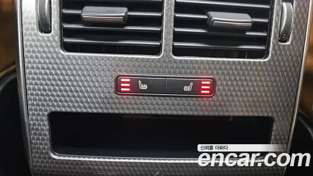 Land Rover Range Rover Sport 2019 — Фото 17/20