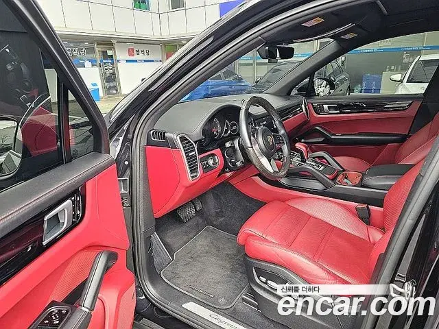 Porsche Cayenne 2019 — Şəkil 16/20