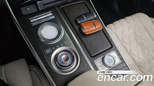 Genesis GV80 2022 — Şəkil 13/20