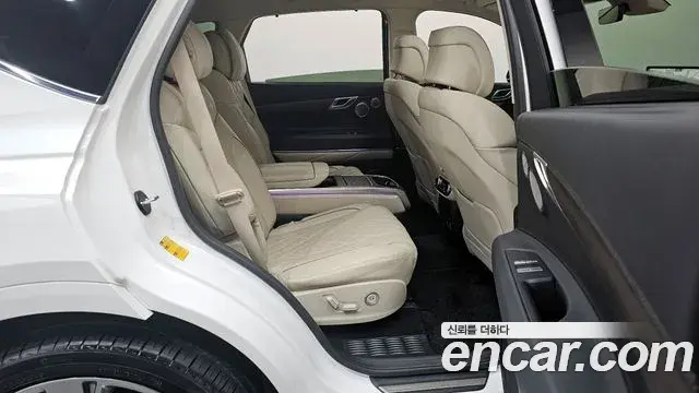 Genesis GV80 2022 — Şəkil 6/20