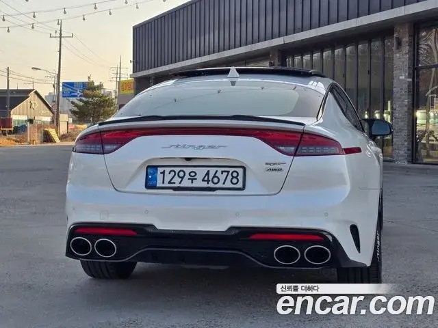 Kia Stinger 2018 — Şəkil 5/20
