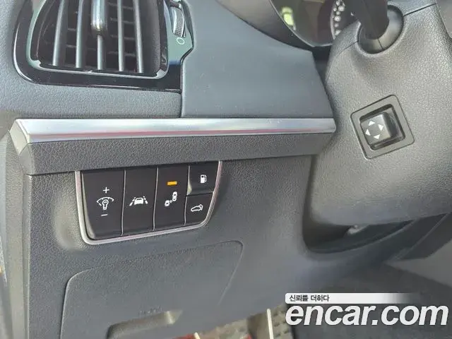 Kia Stinger 2018 — Şəkil 19/20