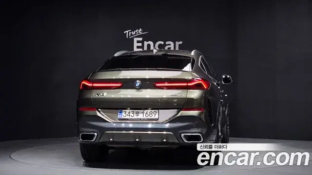 BMW X6 2022 — Photo 3/20