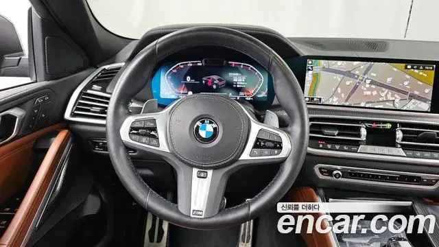 BMW X6 2022 — Photo 18/20