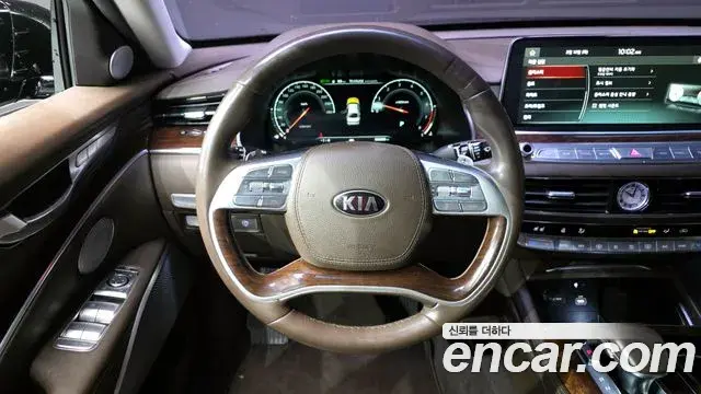 Kia The K9 2018 — Фото 12/20