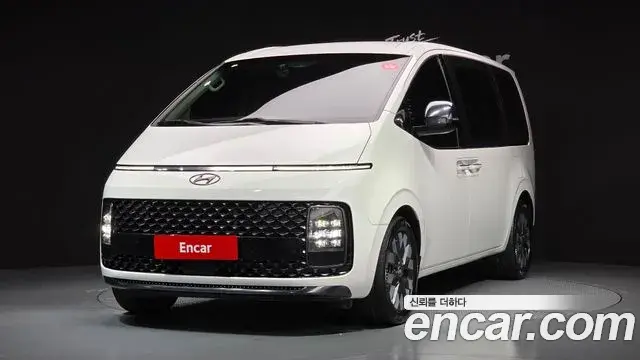 Hyundai Staria 2022 — Фото 20/20