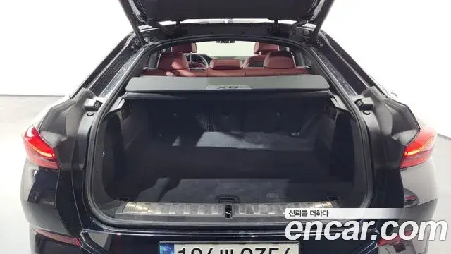 BMW X6 2021 — Şəkil 16/20