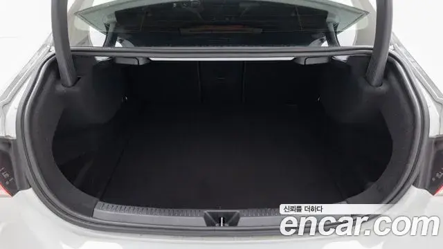 Mercedes-Benz A-Class 2021 — ფოტო 5/20