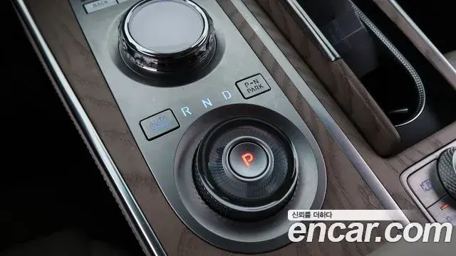 Genesis GV80 2023 — Şəkil 19/20