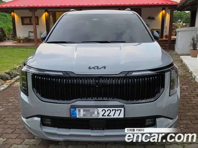 Kia Carnival 2024 — Фото 2/20