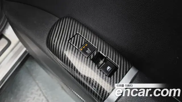 Hyundai Grandeur Hybrid 2024 — Şəkil 19/20